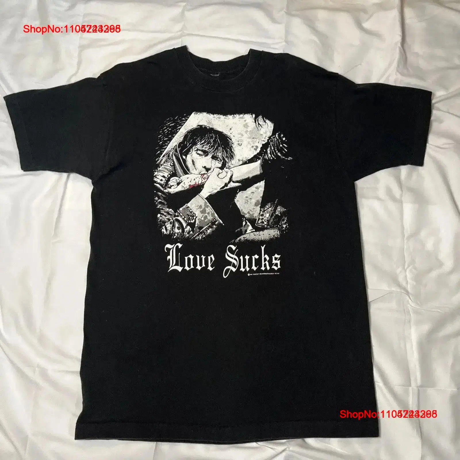 Vintage années 90 amour suce V - Vintage Fashion Victim Shirt avis et prix