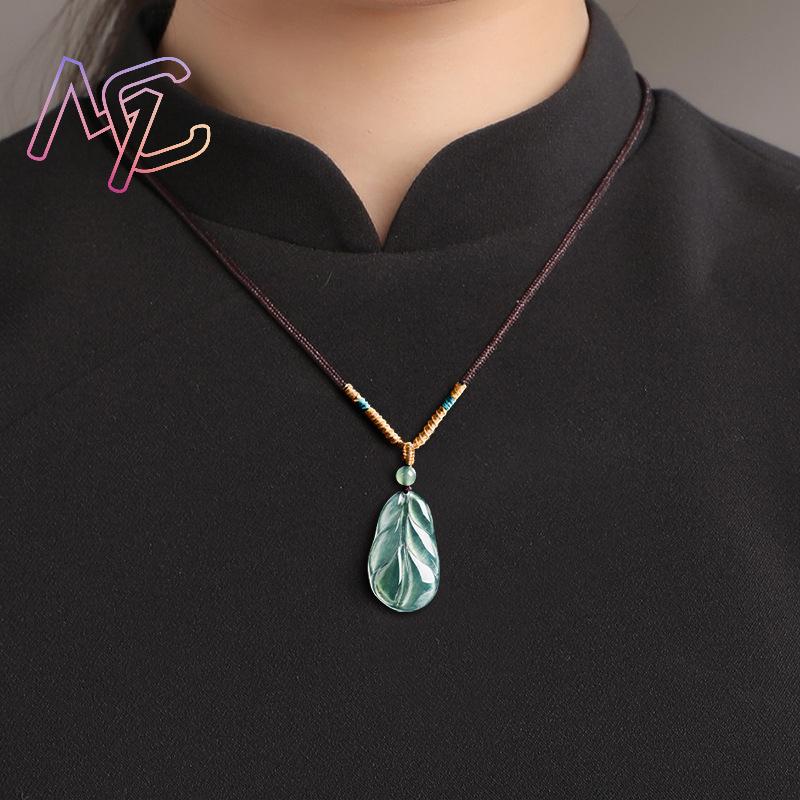 Pendentif feuille de jadéite d - Vintage Fashion Design avis et prix