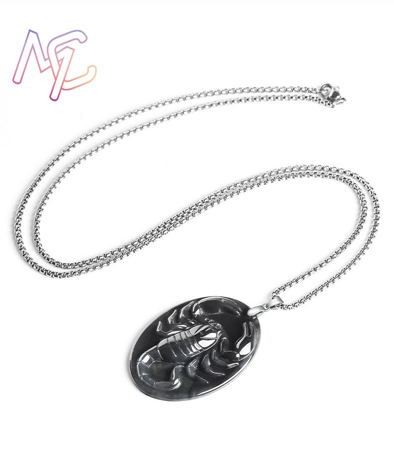 Collier pendentif scorpion en  - Vintage Fashion Design avis et prix