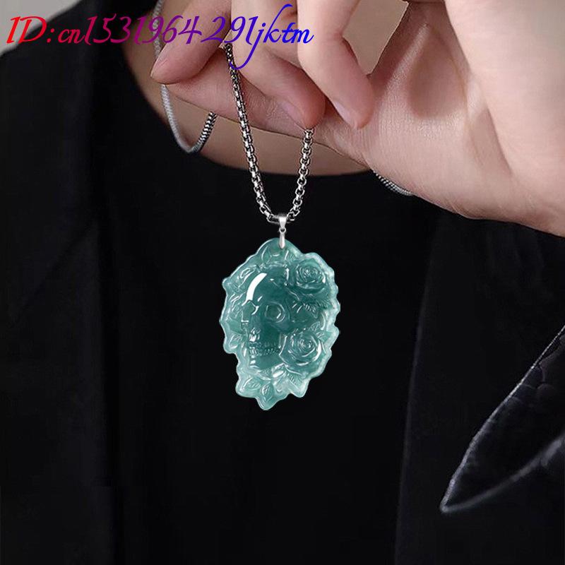 Collier Pendentif Crâne en Jad - Vintage Fashion Design avis et prix